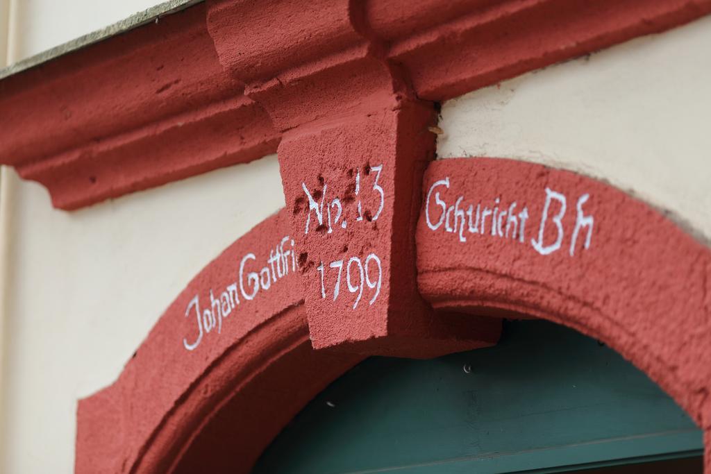 Gasthof Und Hotel Roter Hirsch Claußnitz Eksteriør bilde