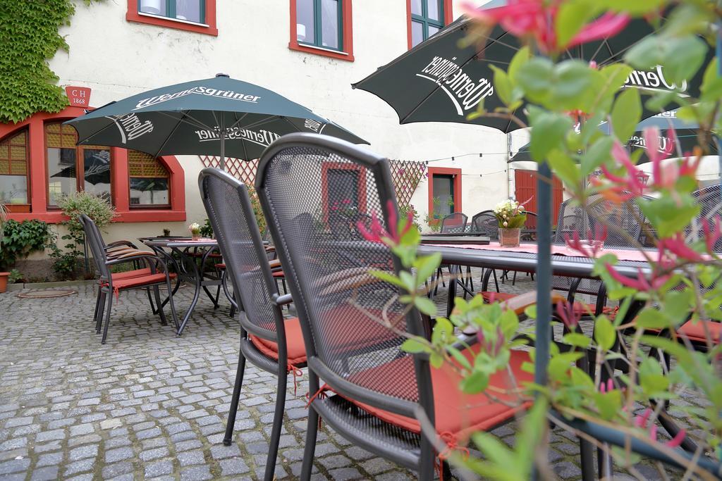 Gasthof Und Hotel Roter Hirsch Claußnitz Eksteriør bilde